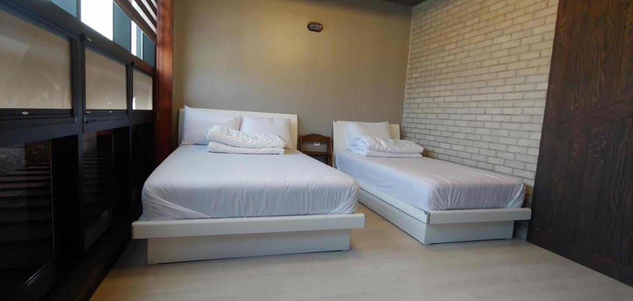 White Windmill Guesthouse Mokpo Exteriér fotografie